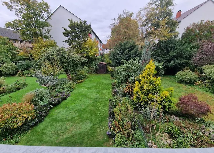 Cheerful Roof Flat In A Private German Style House Accommodatie bij particulieren *