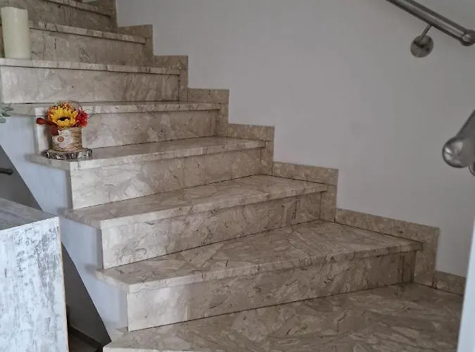 Accommodatie bij particulieren Cheerful Roof Flat In A Private German Style House *